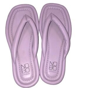 No Boundaries lavender flip flops size 8